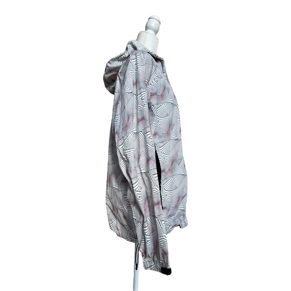 The North Face Womens Size XL Geometric Print Hooded Vented Full Zip Rain Jacket - Picture 3 of 16